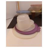 Tupperware w/ lids