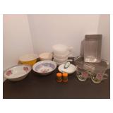 Misc kitchen, vintage bowls