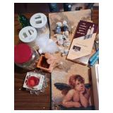 Misc angel decor, tapestry (LIGHTS UP)