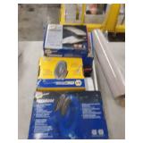 miscellaneous car parts see photos for contents