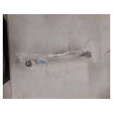 miscellaneous Plumbing stuff see photos for contents