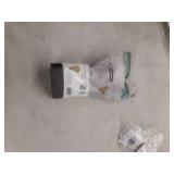 miscellaneous Plumbing stuff see photos for contents