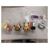 miscellaneous car parts see photos for contents