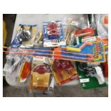 miscellaneous car parts see photos for contents