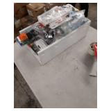 miscellaneous car parts see photos for contents