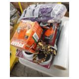 miscellaneous car parts see photos for contents