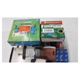 miscellaneous Plumbing stuff see photos for contents