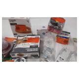 miscellaneous Plumbing stuff see photos for contents