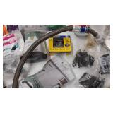 miscellaneous Plumbing stuff see photos for contents