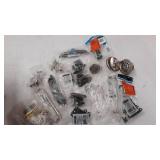 miscellaneous Plumbing stuff see photos for contents