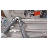 miscellaneous Plumbing stuff see photos for contents