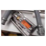 miscellaneous Plumbing stuff see photos for contents