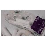 miscellaneous Plumbing stuff see photos for contents