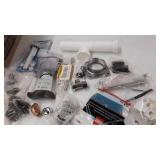 miscellaneous Plumbing stuff see photos for contents