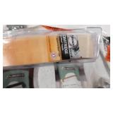 miscellaneous Plumbing stuff see photos for contents