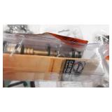 miscellaneous Plumbing stuff see photos for contents