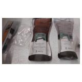 miscellaneous Plumbing stuff see photos for contents