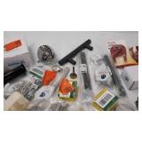 miscellaneous Plumbing stuff see photos for contents