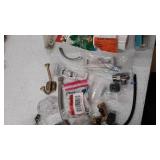 miscellaneous Plumbing stuff see photos for contents