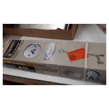 miscellaneous Plumbing stuff see photos for contents