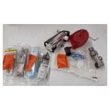 miscellaneous Plumbing stuff see photos for contents