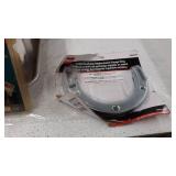 miscellaneous Plumbing stuff see photos for contents