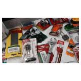 miscellaneous tools see photos for contents