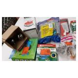 miscellaneous Plumbing stuff see photos for contents