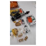 miscellaneous Plumbing stuff see photos for contents