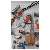 miscellaneous Plumbing stuff see photos for contents