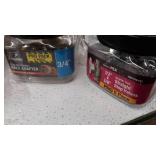 miscellaneous Plumbing stuff see photos for contents