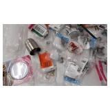 miscellaneous Plumbing stuff see photos for contents