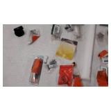 miscellaneous Plumbing stuff see photos for contents