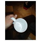 Tree-free Greetings Xm28197 Canucks Hockey Fan Artful Jumbo Mug, 20-ounce Retails for $16