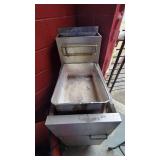 Commercial DEAN Natural Gas Deep Fryer (#SR142GN)