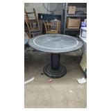Round Table w/ Black Metal Base