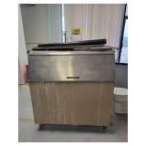 Aluminum Ice Bin