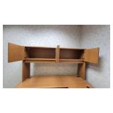 Beautiful Wooden Laminate Office Furniture Set