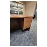 Beautiful Wooden Laminate Office Furniture Set