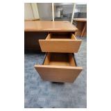 Beautiful Wooden Laminate Office Furniture Set