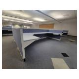 4 Station Cubical Unit - Includes 4 Desks