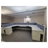 4 Station Cubical Unit - Includes 4 Desks