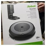 iRobot Roomba i4+ (4552) Robot Vacuum with Automatic Dirt Disposal - Empties Itself for up to 60 Days, Wi-Fi Connected Mapping, Compatible with Alexa, Ideal for Pet Hair, Carpets
