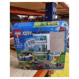 LEGO City Family House 60291 Building Kit; Toy for Kids, New 2021 (388 Pieces)