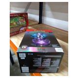 Jazwares - Pokemon Deluxe Collector LED Figure 13" Mewtwo