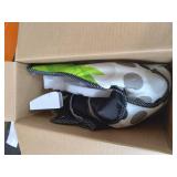 Fisher-Price Sit-Me-Up Floor Seat Panda Paws