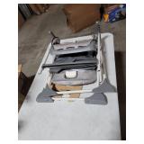 Graco Slim Snacker Highchair