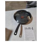T-fal Titanium Skillet 12"