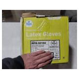 MedPride Powder-Free Latex Exam Gloves, Medium, Case/900 (9 Boxes of 100)
