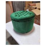 Christopher Knight Tufted ottoman 21d x14t
